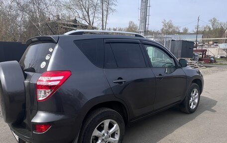 Toyota RAV4, 2011 год, 1 880 000 рублей, 2 фотография