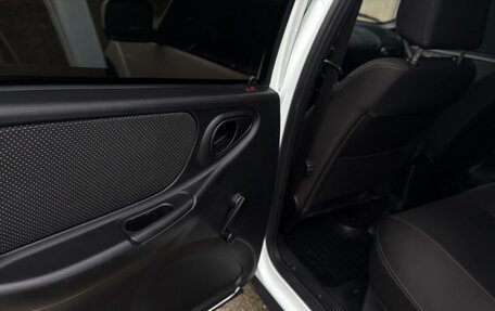 Chevrolet Niva I рестайлинг, 2018 год, 879 000 рублей, 13 фотография