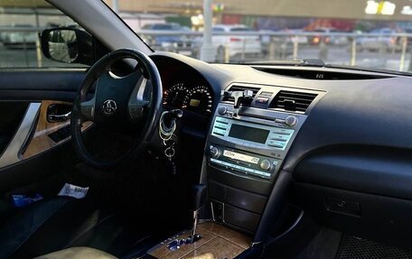Toyota Camry, 2006 год, 900 000 рублей, 7 фотография
