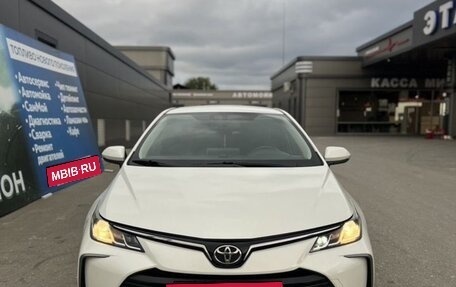Toyota Corolla, 2019 год, 2 050 000 рублей, 3 фотография