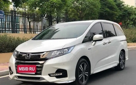 Honda Odyssey IV, 2021 год, 2 180 000 рублей, 3 фотография
