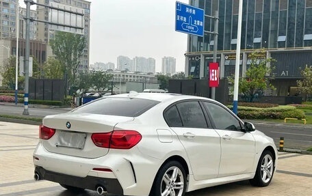 BMW 1 серия, 2020 год, 1 550 000 рублей, 7 фотография