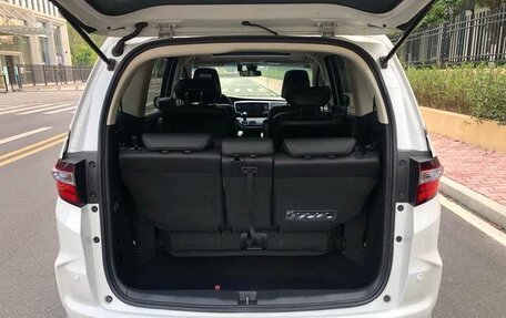 Honda Odyssey IV, 2021 год, 2 180 000 рублей, 7 фотография