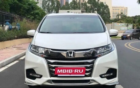 Honda Odyssey IV, 2021 год, 2 180 000 рублей, 2 фотография