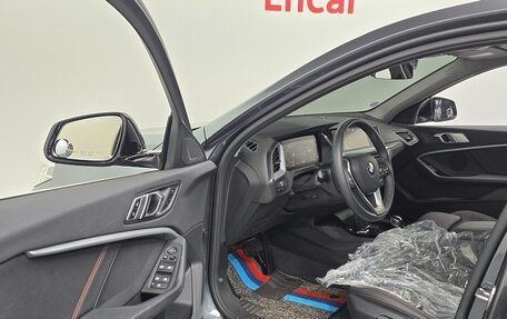 BMW 1 серия, 2021 год, 2 219 000 рублей, 19 фотография