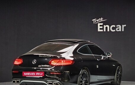 Mercedes-Benz C-Класс, 2017 год, 2 700 000 рублей, 2 фотография