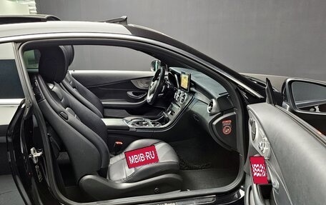 Mercedes-Benz C-Класс, 2017 год, 2 700 000 рублей, 19 фотография