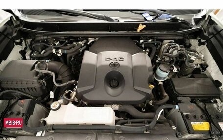 Toyota Land Cruiser Prado 150 рестайлинг 2, 2023 год, 7 850 000 рублей, 16 фотография