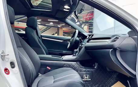 Honda Civic IX, 2021 год, 1 750 000 рублей, 15 фотография