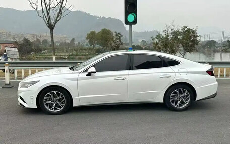 Hyundai Sonata VIII, 2021 год, 1 400 000 рублей, 6 фотография