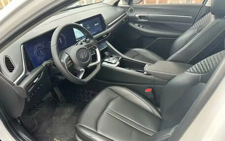 Hyundai Sonata VIII, 2021 год, 1 400 000 рублей, 10 фотография