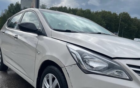 Hyundai Solaris II рестайлинг, 2015 год, 835 000 рублей, 16 фотография