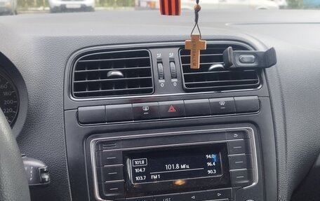Volkswagen Polo VI (EU Market), 2019 год, 1 230 000 рублей, 3 фотография