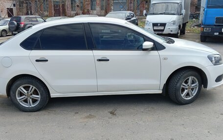 Volkswagen Polo VI (EU Market), 2011 год, 545 000 рублей, 3 фотография