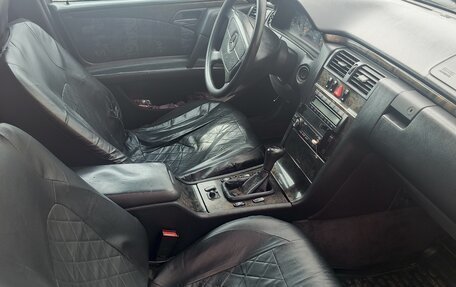 Mercedes-Benz E-Класс, 1998 год, 370 000 рублей, 4 фотография