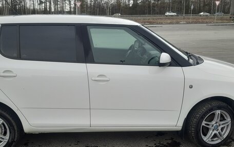 Skoda Fabia II, 2013 год, 685 000 рублей, 3 фотография