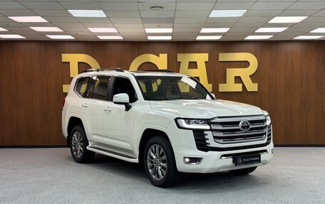 Toyota Land Cruiser, 2024 год, 12 500 000 рублей, 3 фотография