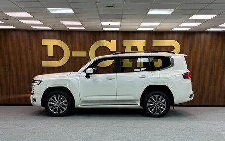 Toyota Land Cruiser, 2024 год, 12 500 000 рублей, 8 фотография