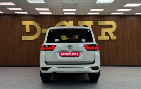 Toyota Land Cruiser, 2024 год, 12 500 000 рублей, 5 фотография