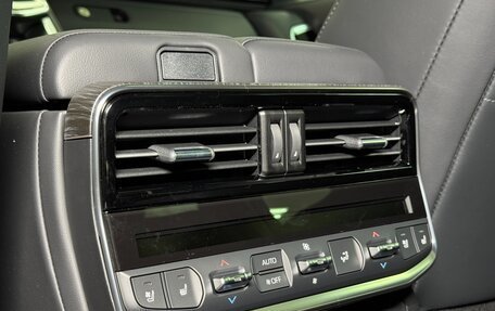 Toyota Land Cruiser, 2024 год, 12 500 000 рублей, 12 фотография