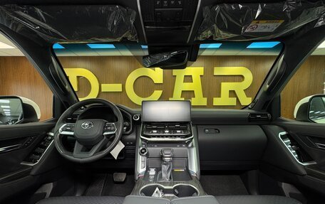 Toyota Land Cruiser, 2024 год, 12 500 000 рублей, 11 фотография