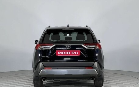 Toyota RAV4, 2022 год, 3 410 000 рублей, 6 фотография