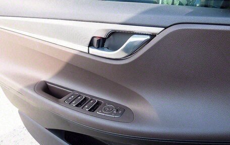 Hyundai Grandeur, 2021 год, 2 100 000 рублей, 12 фотография