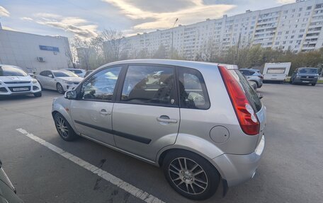 Ford Fiesta, 2008 год, 400 000 рублей, 3 фотография