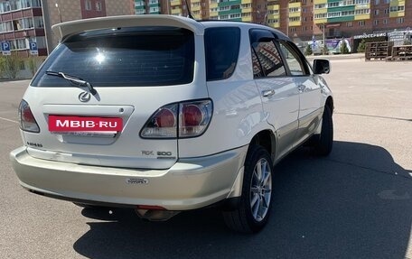 Toyota Harrier, 1998 год, 880 000 рублей, 6 фотография