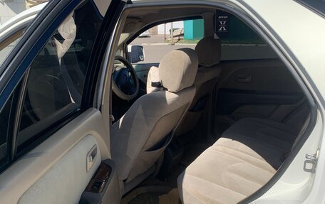 Toyota Harrier, 1998 год, 880 000 рублей, 10 фотография