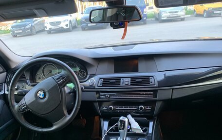 BMW 5 серия, 2013 год, 1 780 000 рублей, 14 фотография