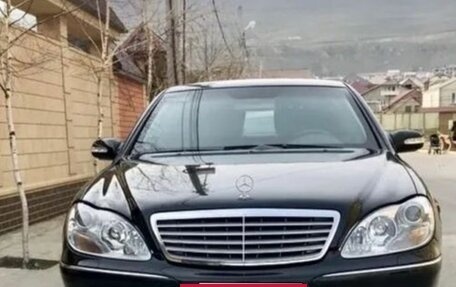 Mercedes-Benz S-Класс, 2004 год, 2 000 000 рублей, 3 фотография