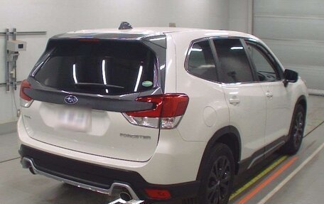 Subaru Forester, 2022 год, 2 980 000 рублей, 5 фотография