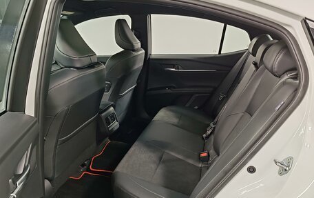 Toyota Camry, 2024 год, 4 790 000 рублей, 12 фотография
