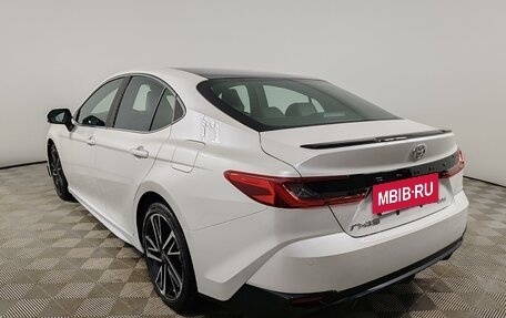 Toyota Camry, 2024 год, 4 790 000 рублей, 7 фотография