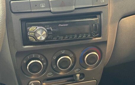 Hyundai Accent II, 2004 год, 295 000 рублей, 9 фотография