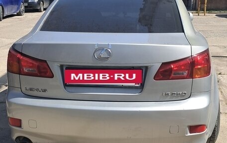 Lexus IS II рестайлинг 2, 2007 год, 1 100 000 рублей, 11 фотография