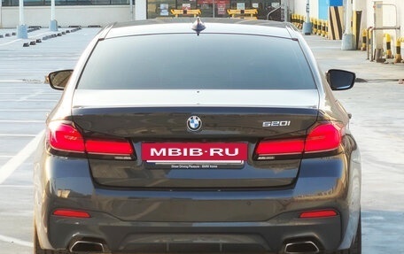 BMW 5 серия, 2021 год, 3 550 000 рублей, 7 фотография