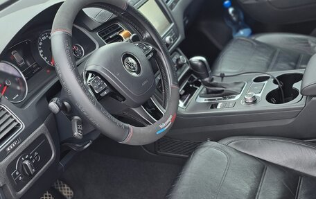 Volkswagen Touareg III, 2017 год, 3 250 000 рублей, 4 фотография