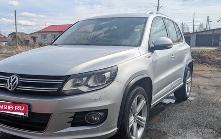 Volkswagen Tiguan I, 2016 год, 2 049 000 рублей, 2 фотография