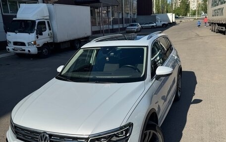Volkswagen Tiguan II, 2019 год, 3 690 000 рублей, 10 фотография