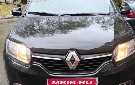 Renault Logan II, 2015 год, 580 000 рублей, 10 фотография