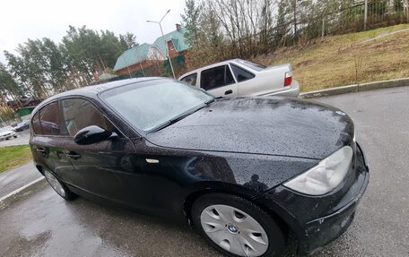 BMW 1 серия, 2009 год, 590 000 рублей, 6 фотография