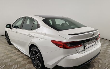 Toyota Camry, 2024 год, 4 790 000 рублей, 7 фотография