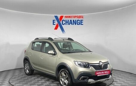 Renault Sandero II рестайлинг, 2020 год, 1 033 000 рублей, 2 фотография