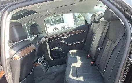 Audi A8, 2022 год, 7 088 210 рублей, 9 фотография