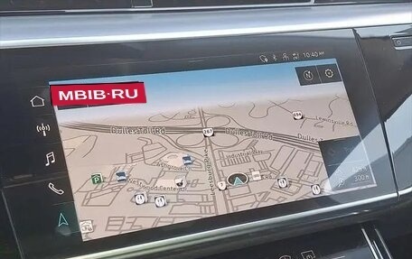 Audi A8, 2022 год, 7 088 210 рублей, 16 фотография