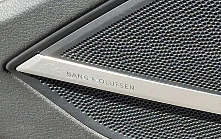 Audi A8, 2022 год, 7 088 210 рублей, 26 фотография
