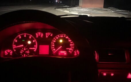 Audi A6, 1999 год, 370 000 рублей, 8 фотография