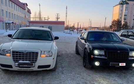 Chrysler 300C II, 2008 год, 1 300 000 рублей, 3 фотография